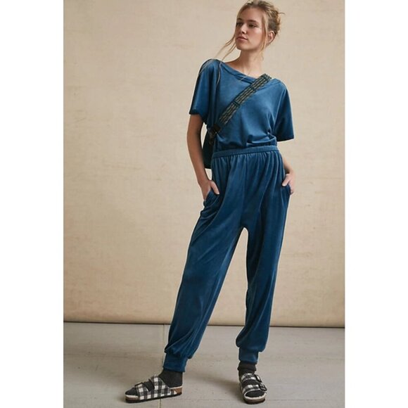 Anthropologie Pants - ANTHROPOLOGIE Linda Velvet Jumpsuit M Blue Velour Soft Stretch Comfortable